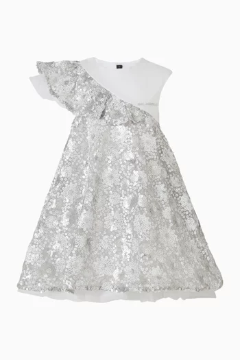 فستان بكتف مكشوف مطرز بترتر تول