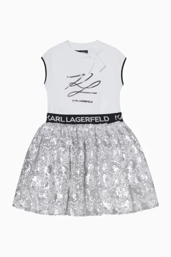 تنورة مطرزة بالترتر تول