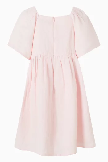 فستان مزين بتطريزات على شكل عقد كتان