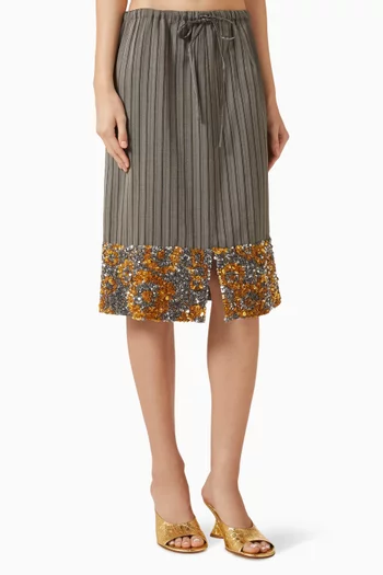 تنورة مطرزة بالترتر فيسكوز