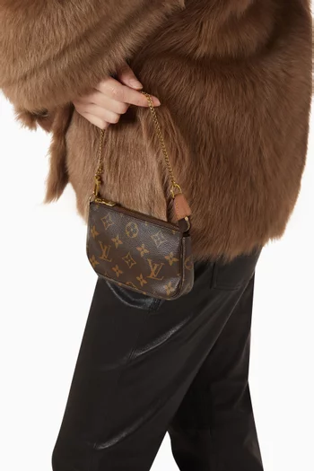 حقيبة إكسسوارات ميني قنب بشعار الماركة