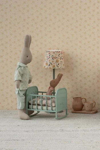 لعبة مهد كريدل