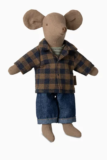 دمية داد بتصميم فأر