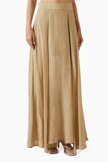 تنورة طويلة