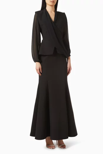 فستان سهرة بتصميم جاكيت