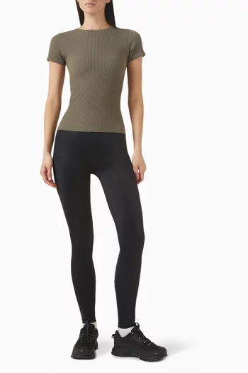 Ribbed Seamless Short Sleeve Top