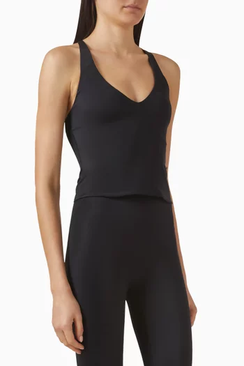 بلوزة شاين بدون أكمام وفتحة رقبة حرف V