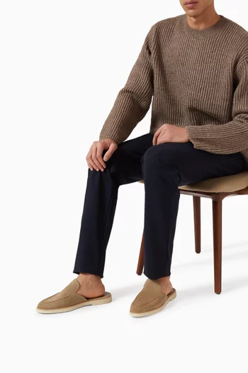 حذاء كالبي مفتوح من الخلف شمواه