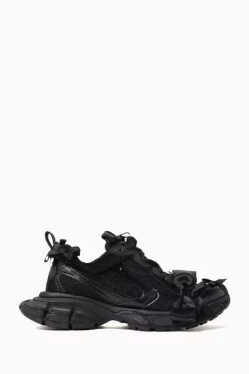 سنيكرز بشعار 3XL بأربطة