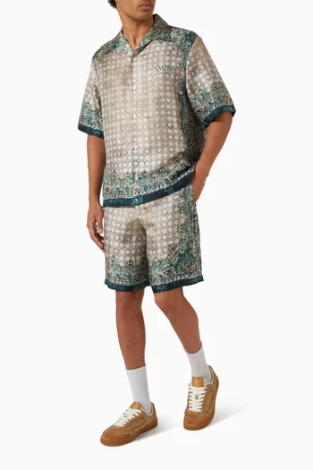 شورت بنقشة باندانا حرير