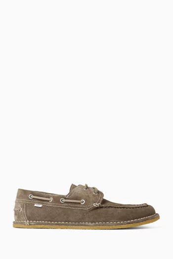 Boat Shoes in Suede
