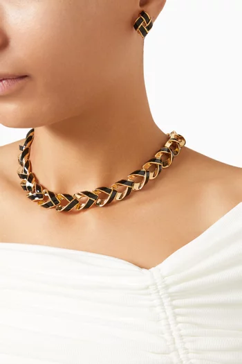 طقم قلادة وأقراط مطلي بالمينا فينتج من التسعينيات