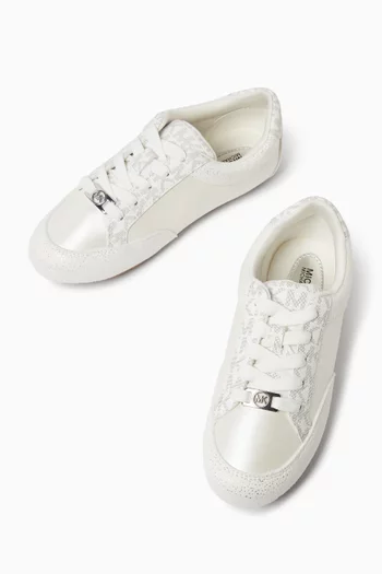 سنيكرز سوزي