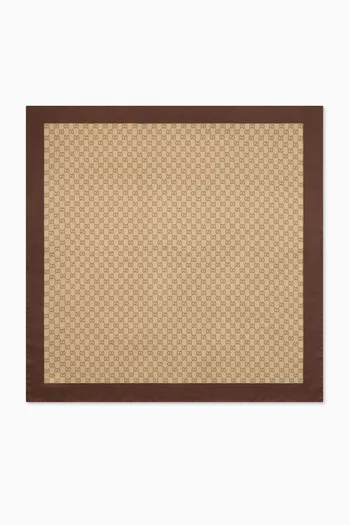 وشاح مربع بنقشة حرير تويل