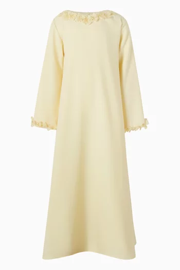 فستان بقصة على شكل حرف A‏ ومطرز بزهور