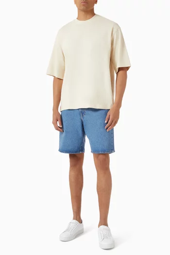 تي شيرت لوجان بفتحة رقبة حرف O وشعار الماركة قطن