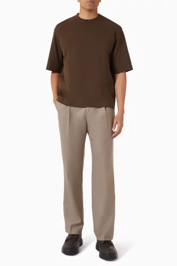 تي شيرت لوجان بفتحة رقبة حرف O وشعار الماركة قطن