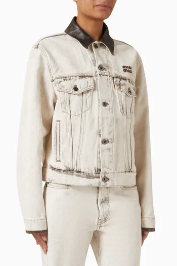 جاكيت بتفاصيل ممزقة دينم