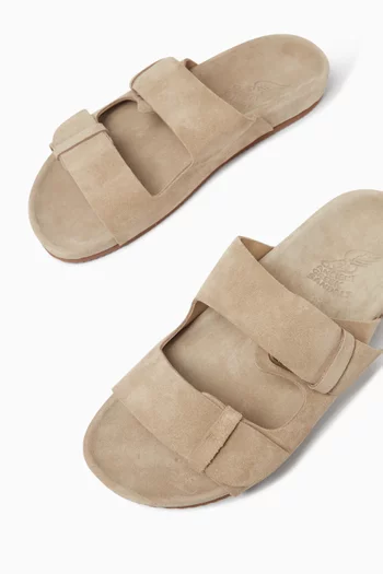 Diogenis Sandals in Suede