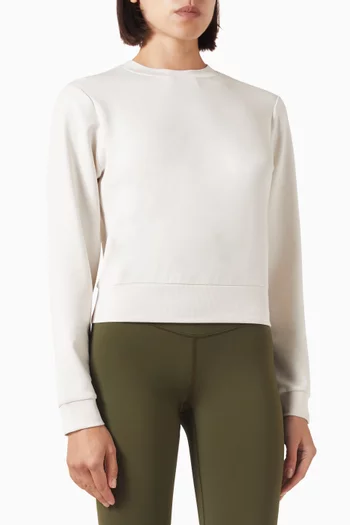 سويت شيرت كومبوز بفتحة رقبة مستديرة صوف