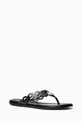 Janie Thong Flats in Leather