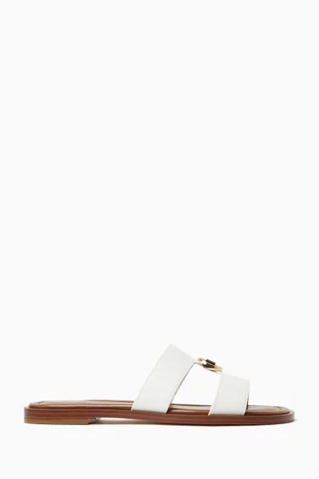 Erin Flat Sandals in Leather