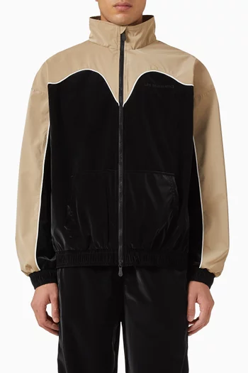 جاكيت رياضي بسحّاب