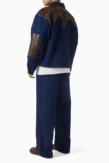 جاكيت 004 بشعار الماركة دينم