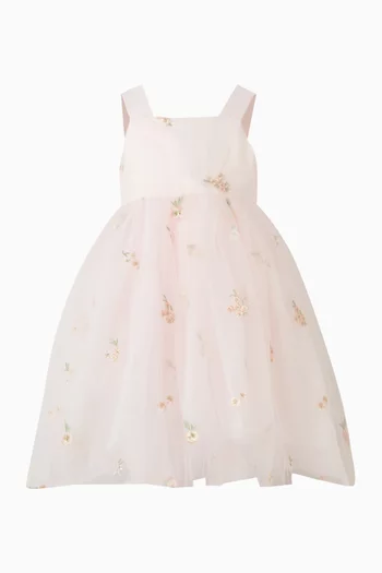 فستان مزين بتطريزات