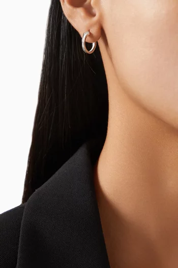 أقراط موزاييك دائرية بحجم صغير ذهب أبيض عيار 18