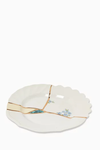 طبق حلويات كينتسوغي