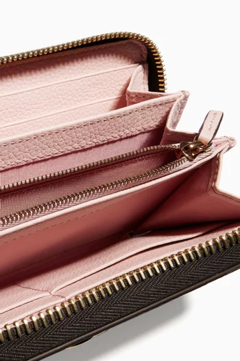 GG Marmont Zip Around Wallet in Leather