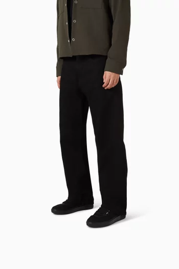 سنيكرز ليفت تي نسيج