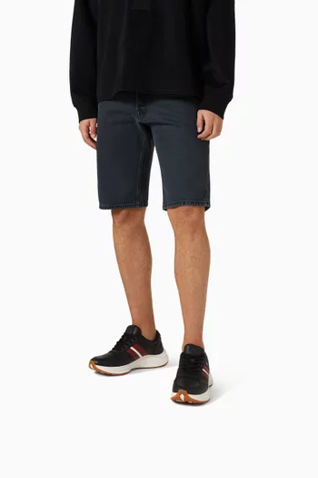 سنيكرز ووج تي إس بي جلد