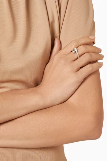 Cleo Slim Diamond Pyramid Ring in 18kt White Gold