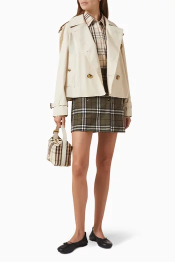 جاكيت ترنش بقصة قصيرة