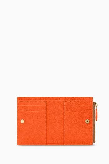The Bifold Zipped Wallet in Leather
