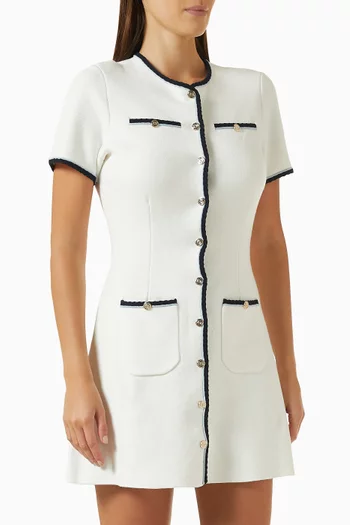 فستان قصير بحواف بلون مغاير ومنسوج