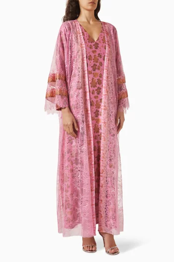 قفطان بتطريزات دانتيل