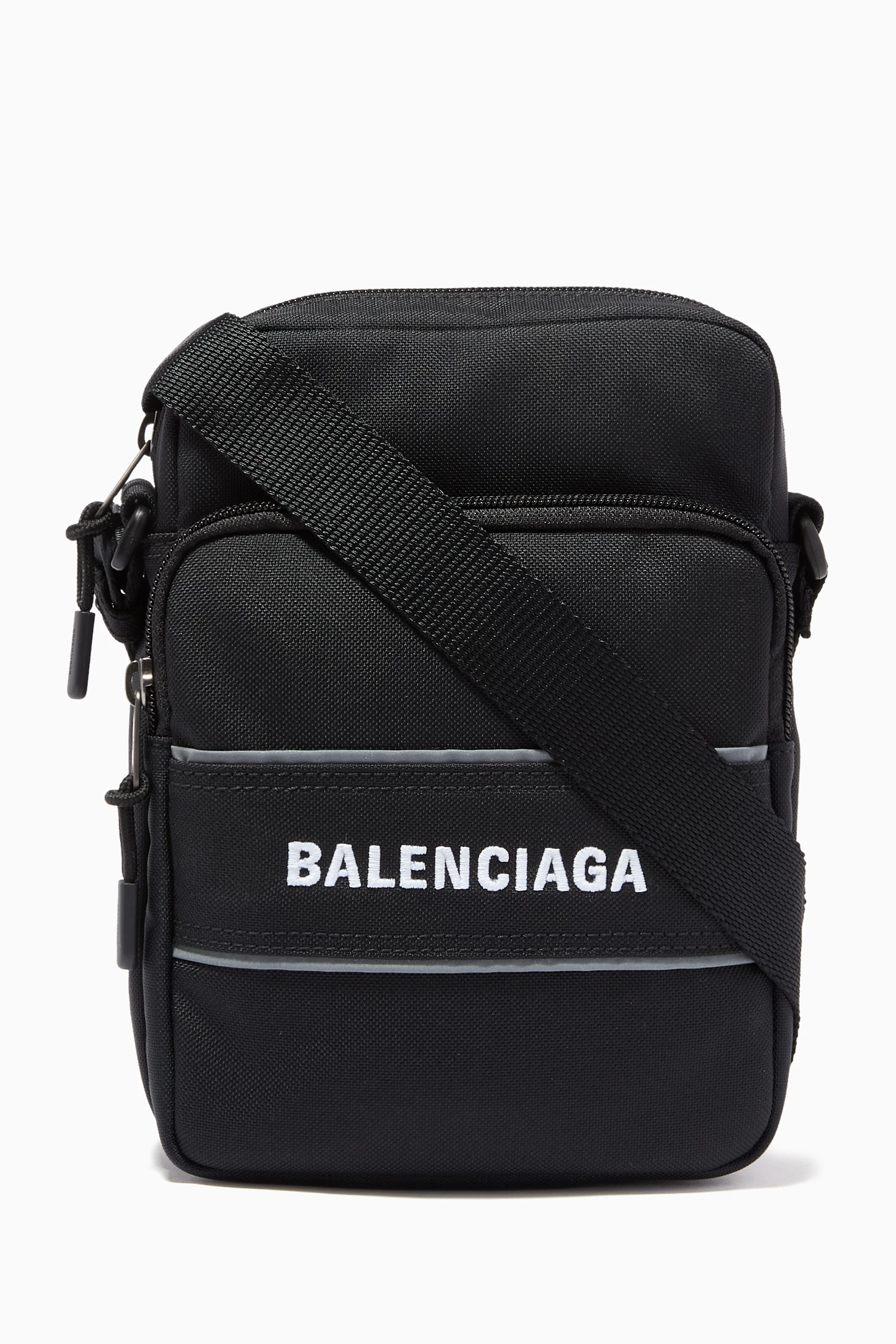Balenciaga shoulder bag men deals
