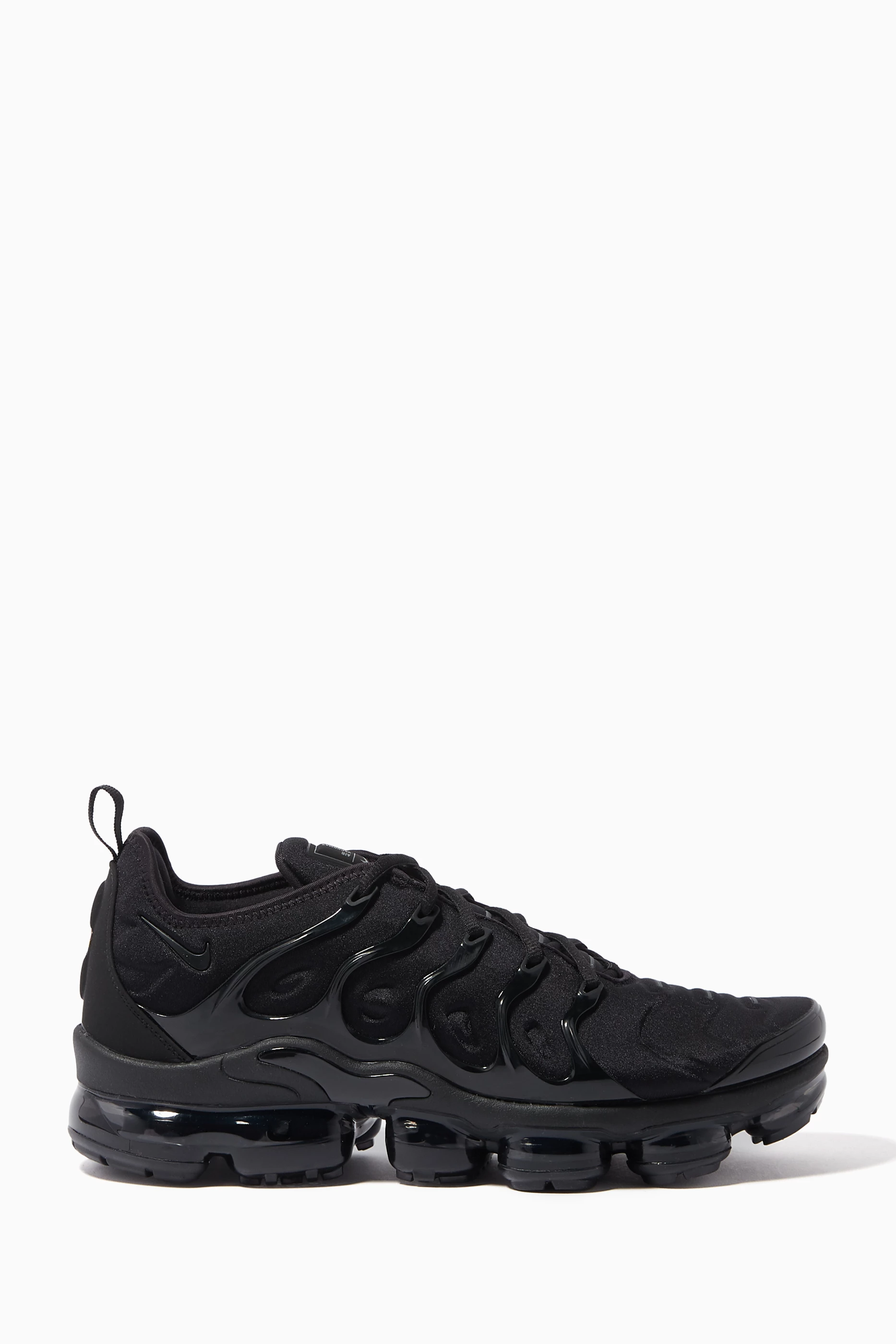 Buy Nike Black Air VaporMax Plus Sneakers For Men Online Ounass Qatar